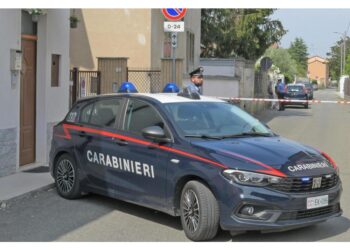 Lei maneggiava l'arma da cui è partito il colpo nel Pavese