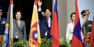 Cerimonia a Taipei con decine di delegazioni straniere