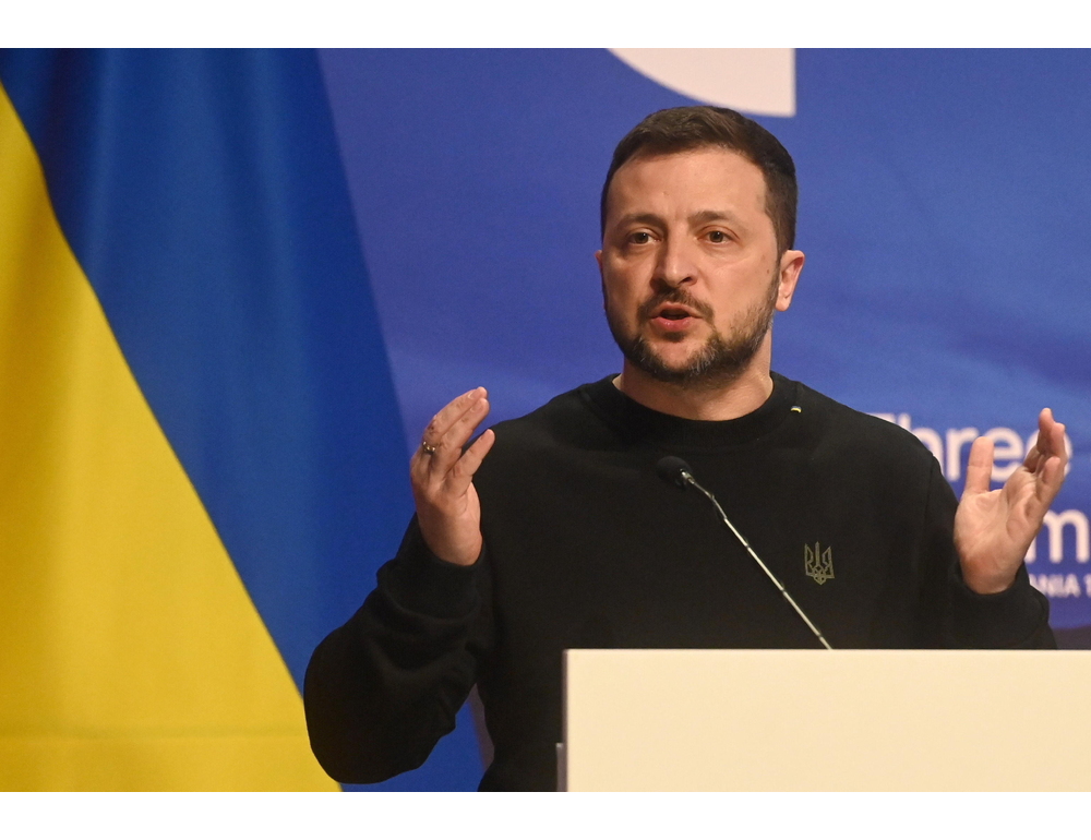 Zelensky, ‘Dio è nostro alleato, la vita vincerà sulla morte’