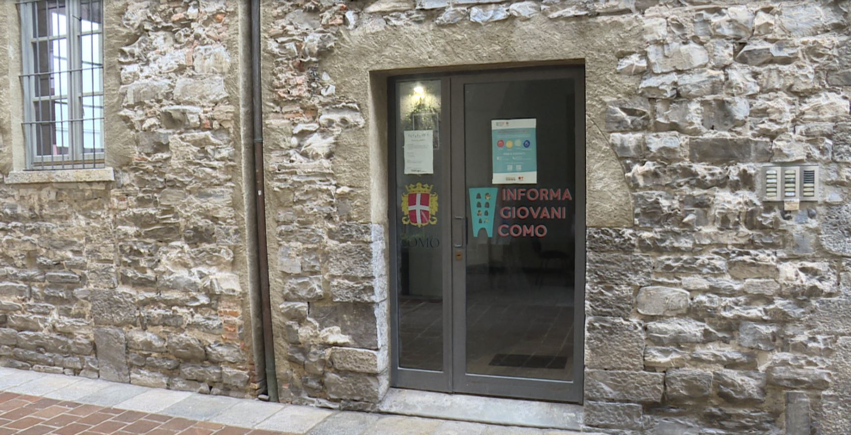 Servizio Informagiovani a Como. Il Comune affida la gestione a una società milanese