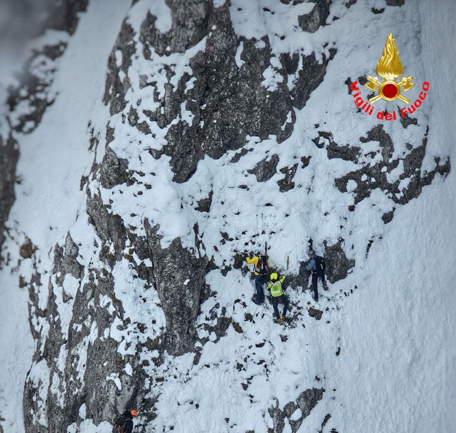 Grigna, quattro escursionisti bloccati su un costone roccioso. Intervento dell’elisoccorso