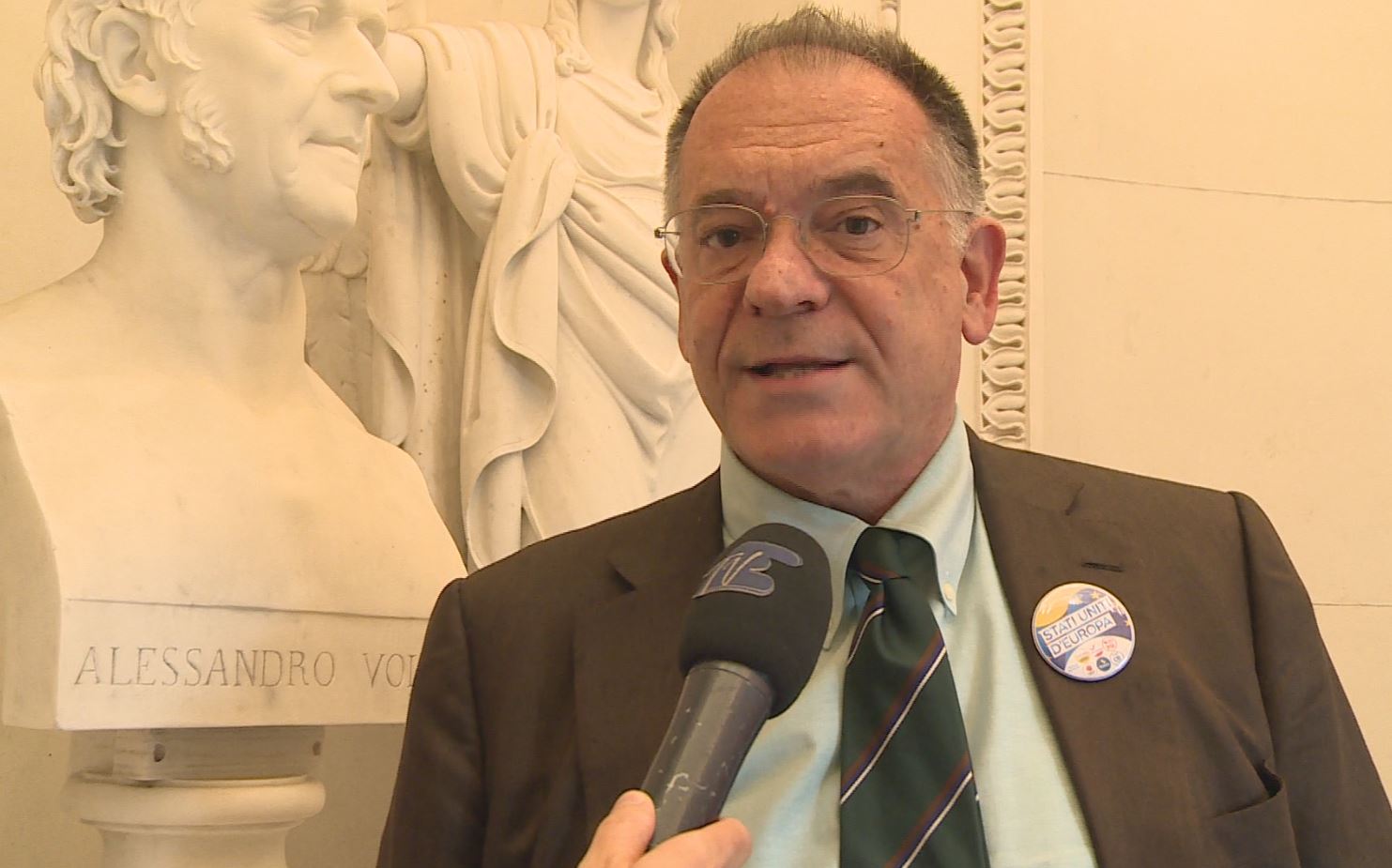 Europee, Cecchi Paone a Como e l’omaggio a Volta