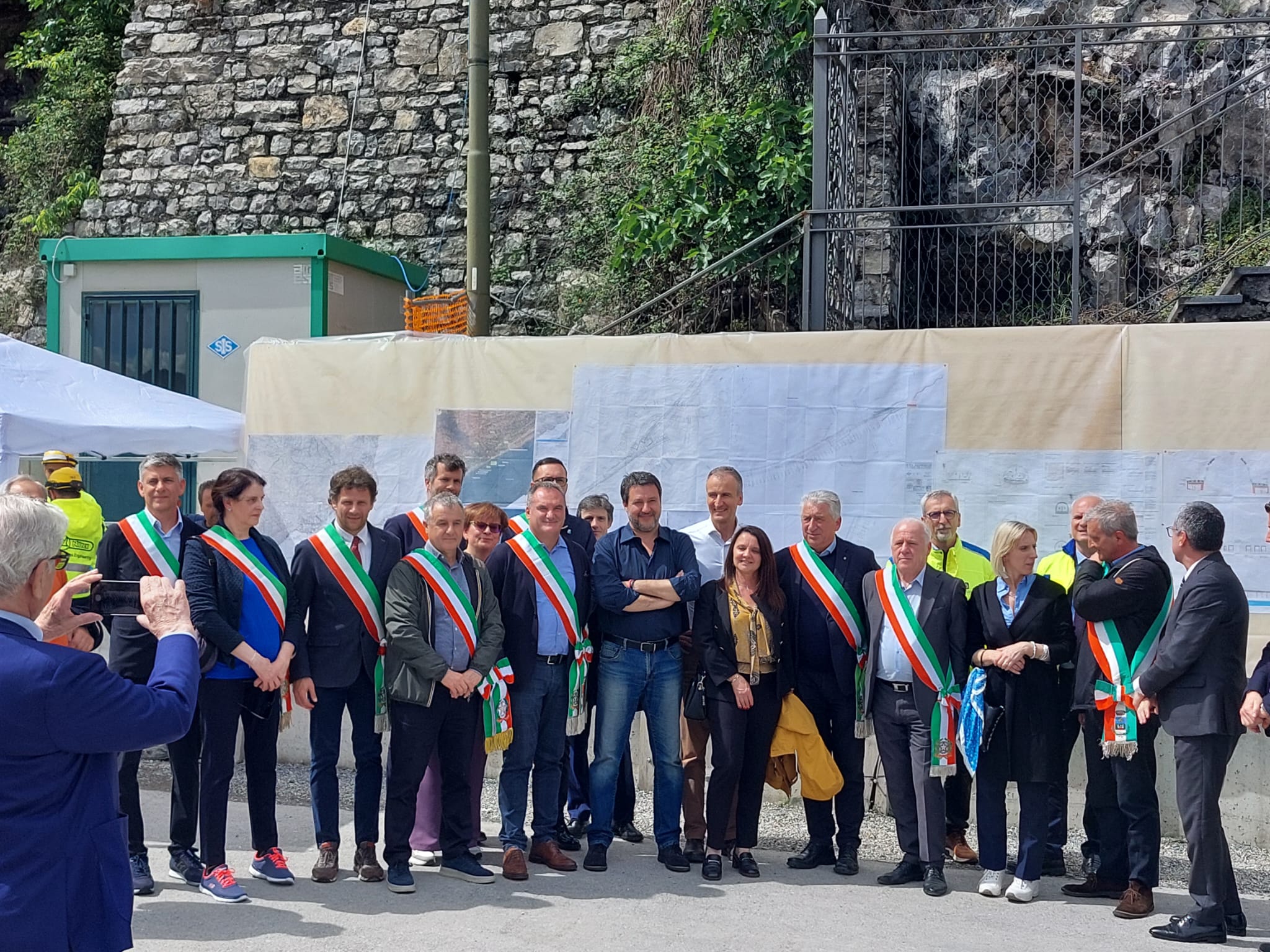 Variante della Tremezzina, il sopralluogo del ministro Salvini: “Ogni settimana al Ministero facciamo il punto, l’obiettivo resta il 2028”