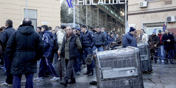 Per la morte di 39 operai a Palermo. Fiom