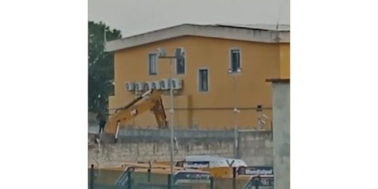 'Sistemi sicurezza hanno limitato danni