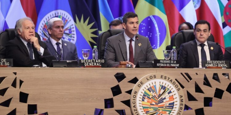 Il presidente del Paraguay Peña ha aperto la seduta plenaria