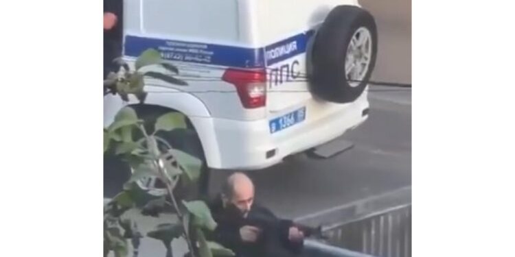 Polizia al lavoro per bloccare i terroristi