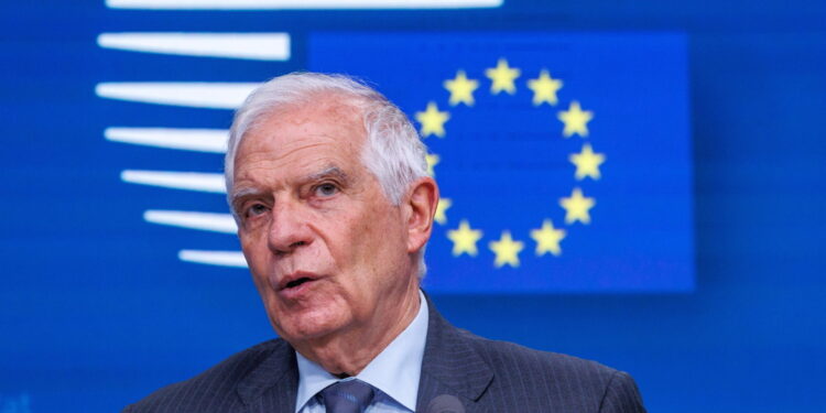 Condanniamo massacro