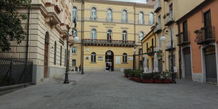 Ballottaggio con Fanelli (centrodestra)