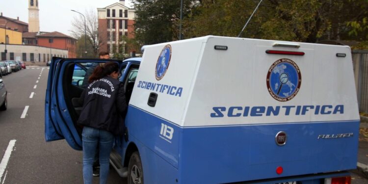Imputato aveva ucciso la moglie a coltellate nel 2022