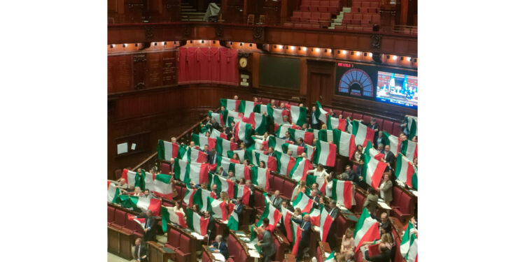 Aula della Camera riprende i lavori sull'Autonomia