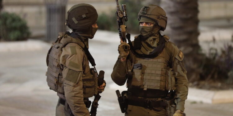 Anche 11 feriti. Colpita struttura usata da Hezbollah e Iran