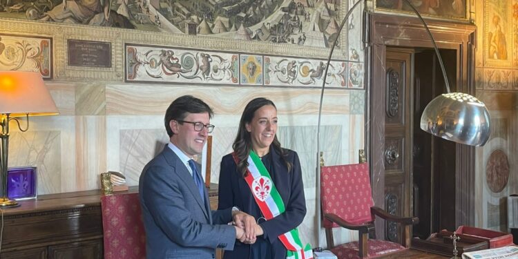 Passaggio di consegne da Nardella in cerimonia a Palazzo Vecchio