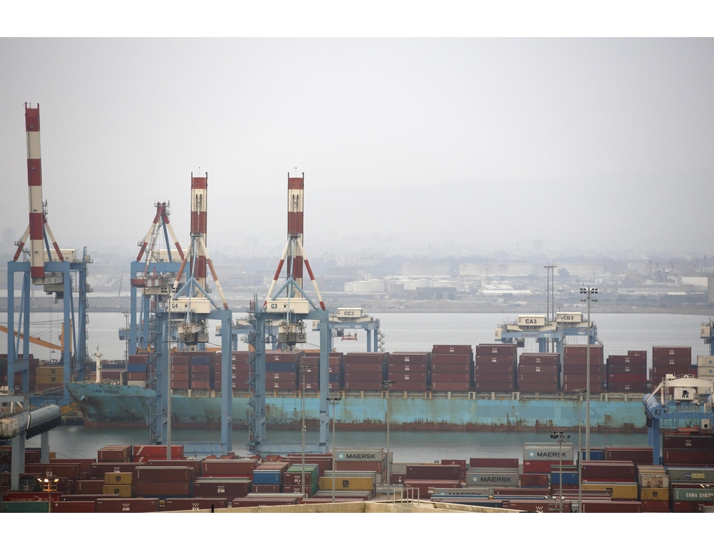 Houthi, operazioni contro navi nel porto israeliano di Haifa