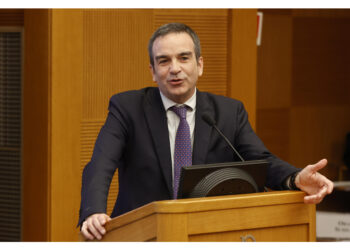 Occhiuto: 'il centrodestra nazionale ha commesso un errore'