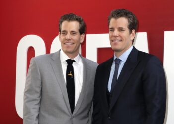I 'nemici' di Zuckerberg: da Biden guerra al cripto