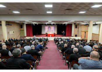 I ragazzi gay sono buoni ma è meglio non prenderli in seminario