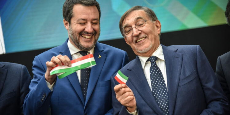 A Milano vota un elettore su due