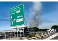 Vigili del fuoco al lavoro su materiale accumulato abusivamente
