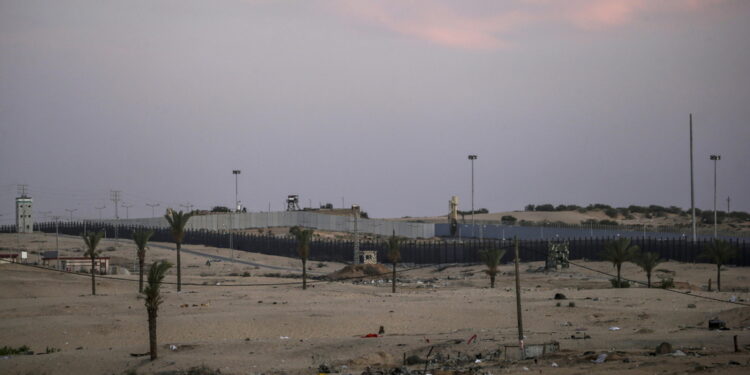 'Il Cairo vuole il ritiro dell'Idf dal terminal'