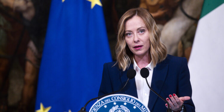 La sinistra è scatenatissima