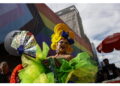La sfilata si riappropria dei colori della bandiera brasiliana