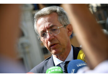 'Pe una società più libera'