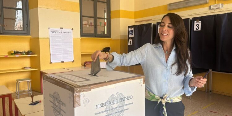'Oggi c'era anche lui. Bene per l'affluenza'