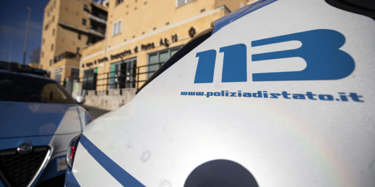 Spararono tra la gente per conquistare piazza per spaccio droga
