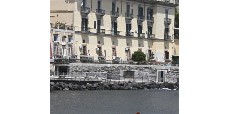 Per omicidio colposo e omissione di soccorso