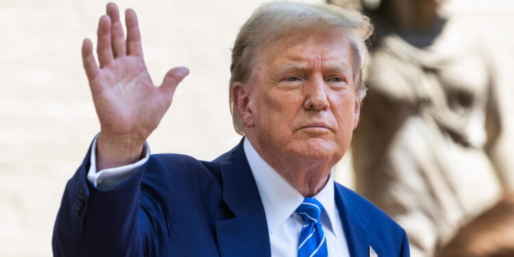 Anche l'ex presidente Usa mostra segni di invecchiamento