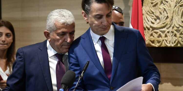 Tv Israele: 'L'inviato americano avverte i funzionari libanesi'