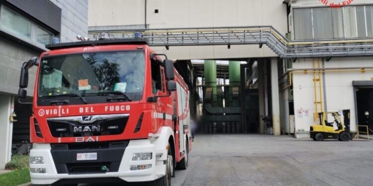 L'infortunio stamani in un'azienda per la lavorazione di metalli