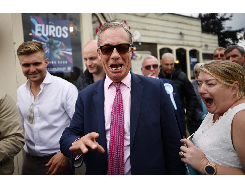 Voto Gb, in sondaggio il partito di Farage tallona i Tory