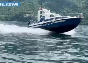 Barca polizia