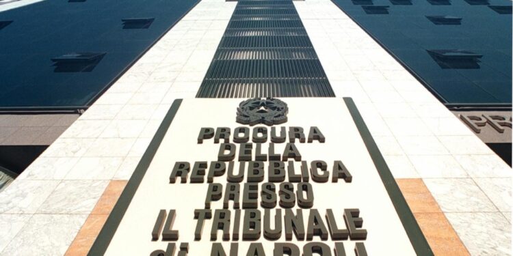 Gestivano ala criminale e imprenditoriale del clan Contini