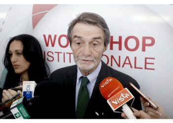 'Vogliono un Paese che non riesce a risolvere i problemi'