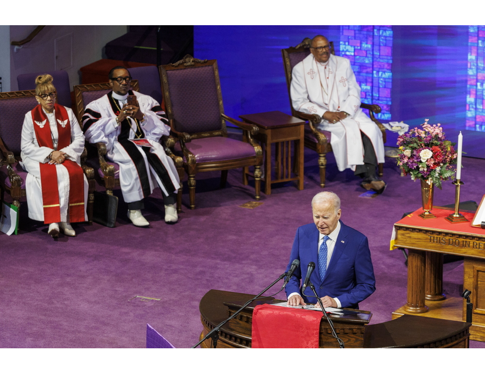 Axios, democratici sperano Biden si ritiri entro venerdì