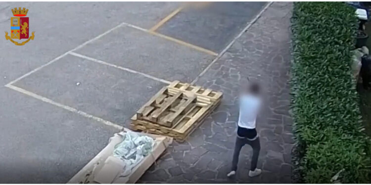 Il trapper a processo in abbreviato. Il pm
