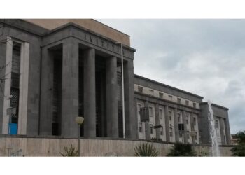 Davanti ai giudici si avvale della facoltà di non rispondere