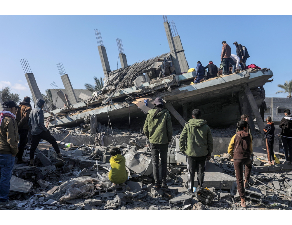 Gaza, media: 6 morti in un raid di Israele su Zawaida