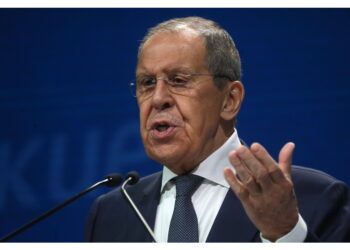 Restrizioni sul visto per i giornalisti russi
