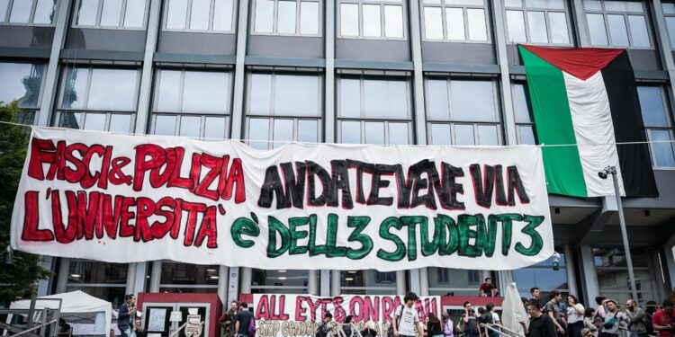 Rettore: "Migliaia di euro di danni" dopo studenti pro Palestina
