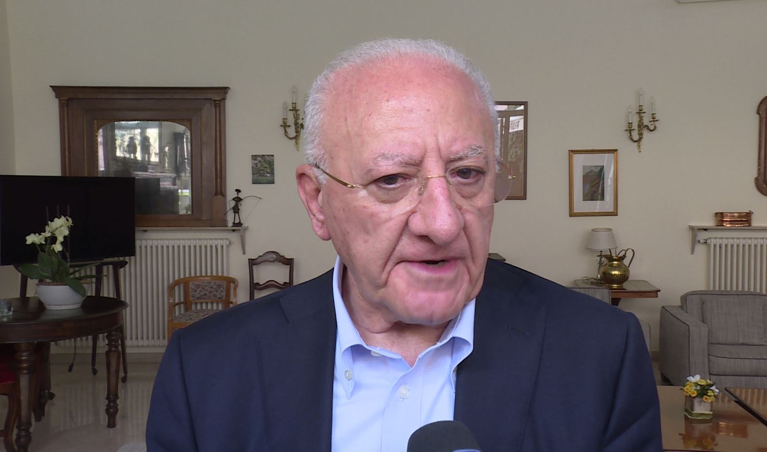 Il governatore della Campania De Luca sul Lario: “Da Napoli a Como il turismo è una grande sfida e una grande opportunità”