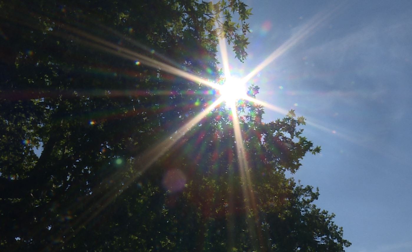 Caldo record, ordinanza regionale in vigore dal 2 luglio: divieto di attività lavorativa all’aperto tra le 12.30 e le 16