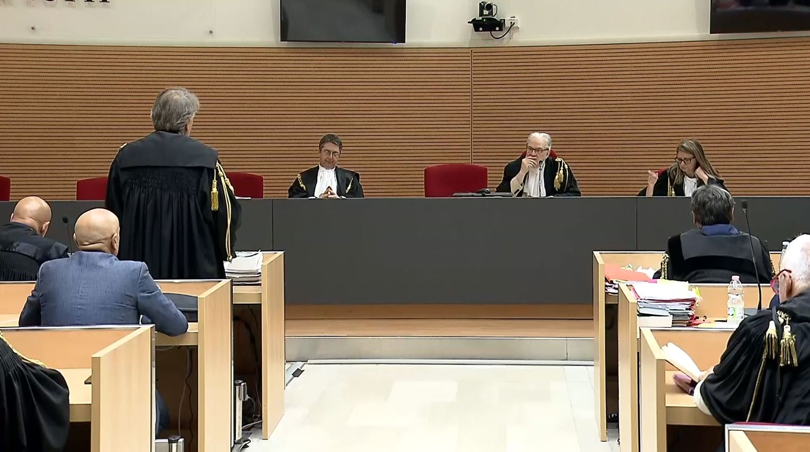 Strage di Erba, i giudici di Brescia hanno deciso: no a un nuovo processo