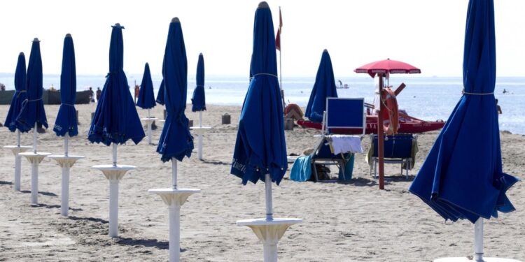 Con La base balneare: "Ingiusto penalizzare i consumatori"