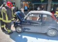 Como, auto d’epoca in fiamme in via Leoni