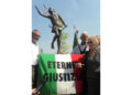A lei dedicato L'Aquilone nel Parco Eternot sul sito ex Eternit