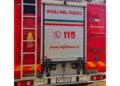 Massi in carreggiata dalla parete rocciosa. Coda di 4 chilometri